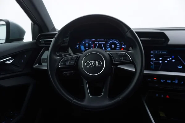Audi A3 Sportback (2023) — foto 3 van 33