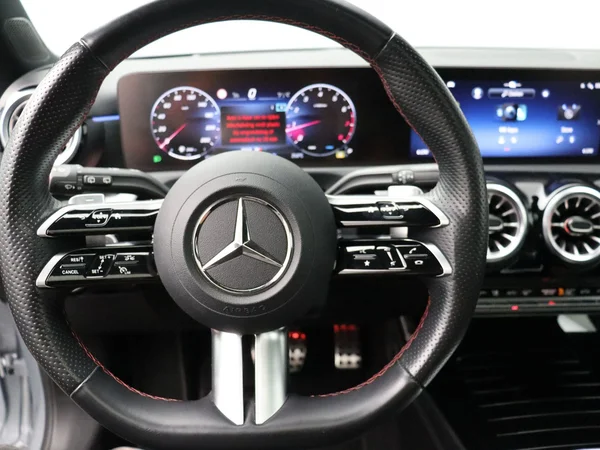 Mercedes-Benz A-Klasse (2024) — foto 15 van 30