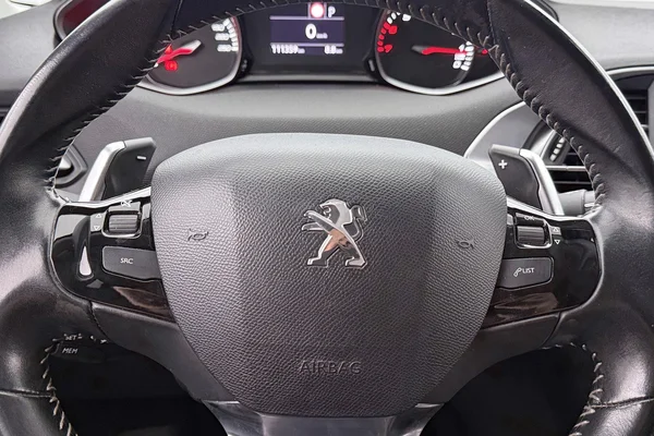 Peugeot 308 SW (2020) — foto 21 van 38