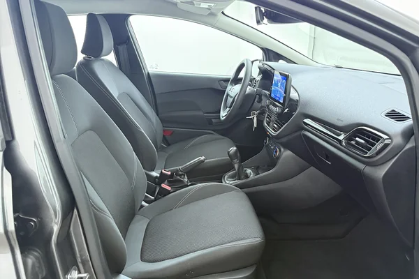 Ford Fiesta (2023) — foto 15 van 17