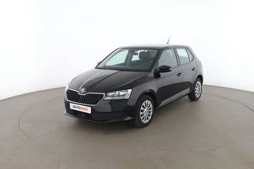 Skoda Fabia f98e8d9b-14a7-49c9-bc69-50768a5cf639