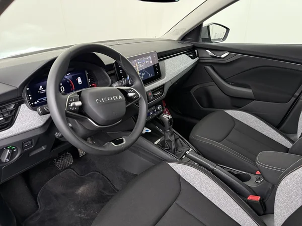 SKODA Scala (2025) — foto 15 van 18