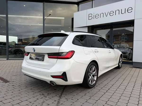 Bmw 318 (2021) — foto 20 van 26