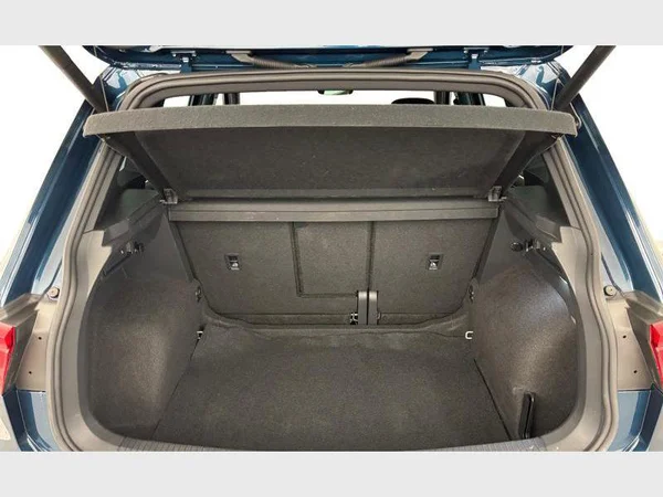 Volkswagen Tiguan (2021) — foto 7 van 31