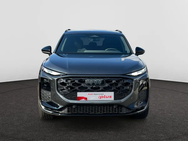 AUDI Q3 SUV (2025) — foto 18 van 24