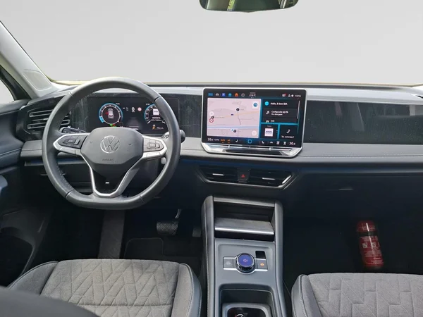 VOLKSWAGEN Tiguan (2024) — foto 21 van 22