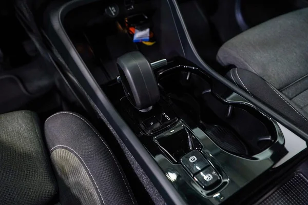 Volvo XC40 PHEV (2022) — foto 17 van 42
