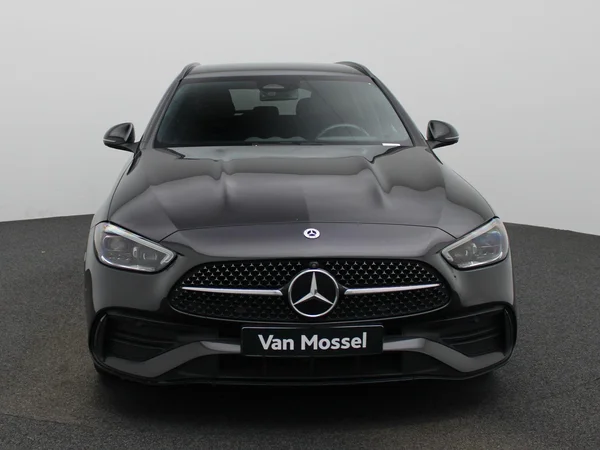 Mercedes-Benz C-Klasse (2023) — foto 23 van 60