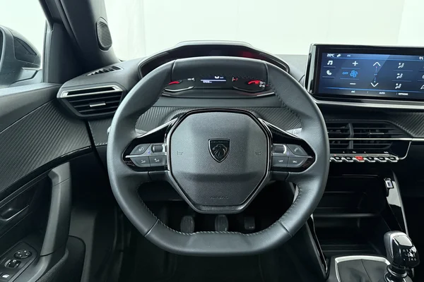 Peugeot 2008 (2025) — foto 2 van 16