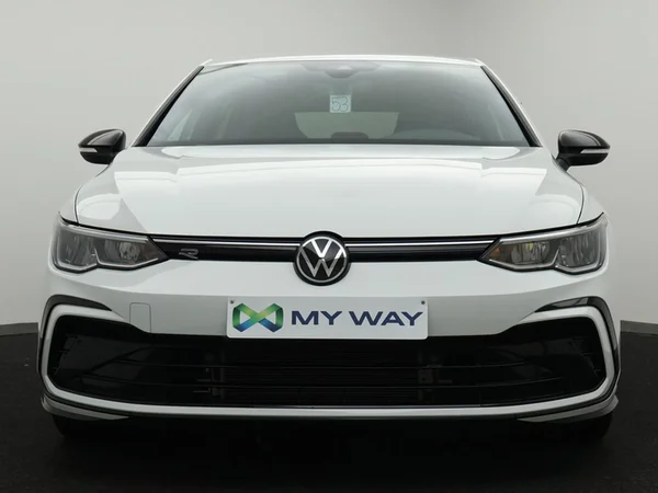 VOLKSWAGEN Golf VIII (2024) — foto 12 van 22