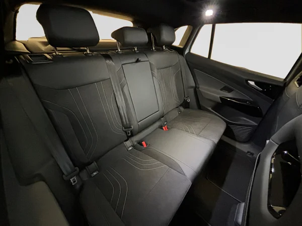 VOLKSWAGEN ID.4 (2024) — foto 23 van 23