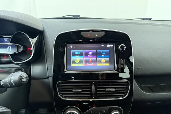 Renault Clio Iv Phase Ii (2019) — foto 3 van 21