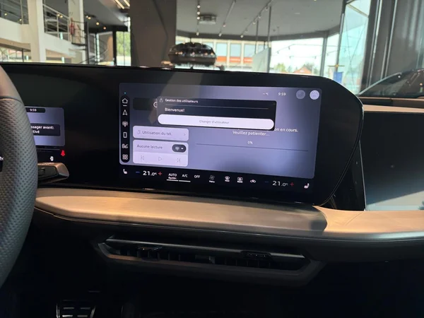 AUDI Q4 e-tron (2026) — foto 2 van 13