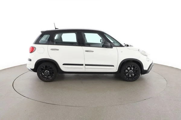 Fiat 500L (2018) — foto 13 van 16