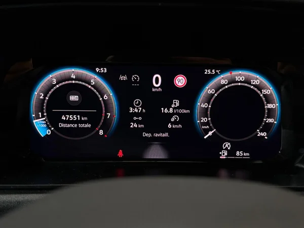 VOLKSWAGEN Caddy Cargo (2024) — foto 2 van 16
