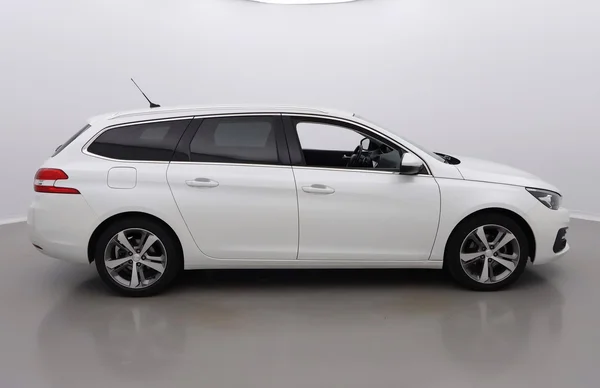 Peugeot 308 SW (2020) — foto 35 van 38