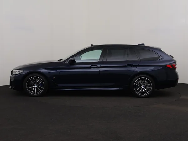 BMW 530 (2021) — foto 12 van 36