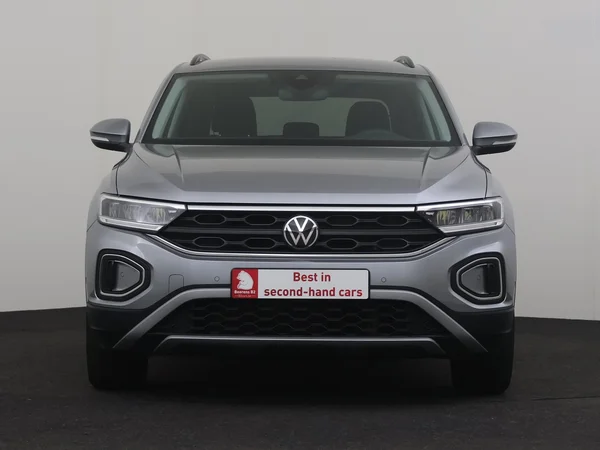VOLKSWAGEN T-Roc (2022) — foto 25 van 27