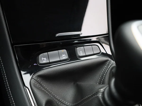 Opel Grandland (2022) — foto 18 van 34