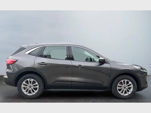 Ford Kuga (2022) — foto 25 van 26