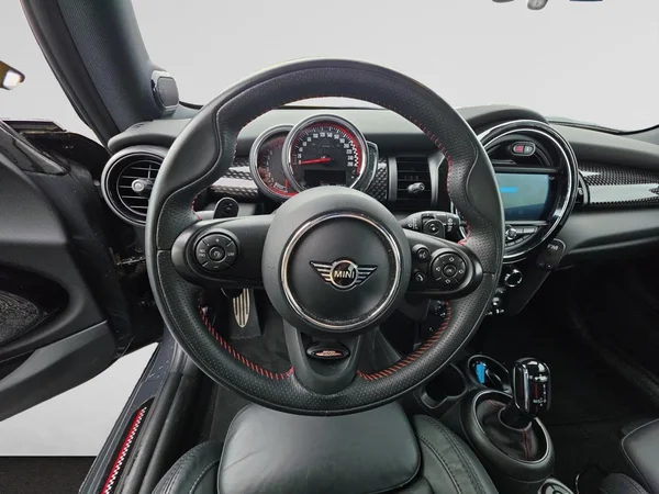 MINI Mini (F56) (2021) — foto 4 van 24