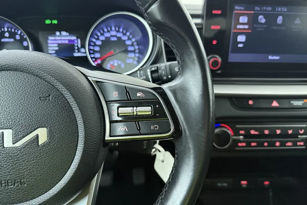 Kia Xceed (2023) — foto 7 van 19