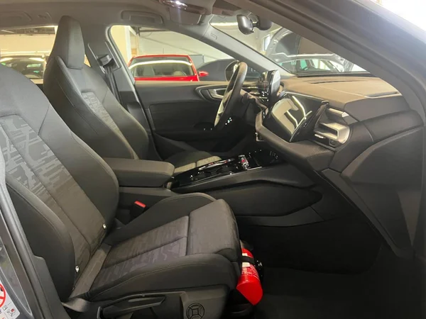 AUDI A5 Avant (2025) — foto 15 van 24