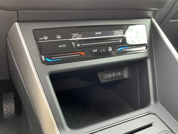 VOLKSWAGEN Taigo (2024) — foto 8 van 21