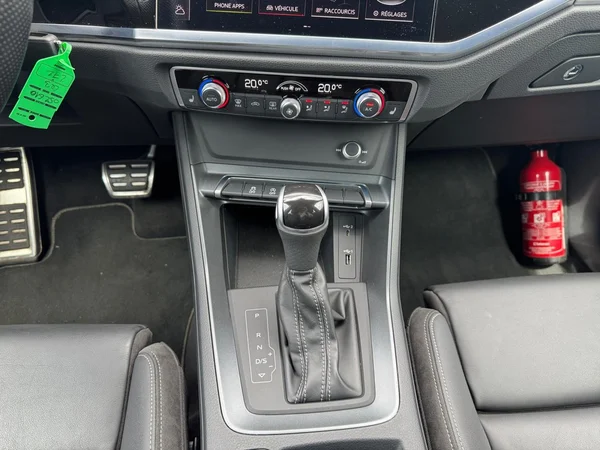AUDI Q3 Dsl (2021) — foto 3 van 24
