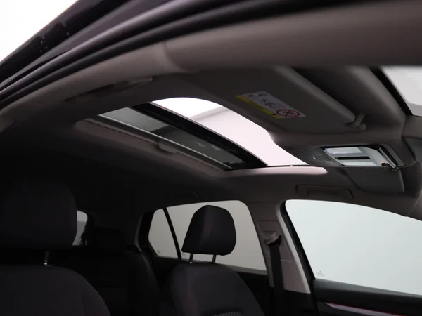 Volkswagen Golf (2022) — foto 33 van 45
