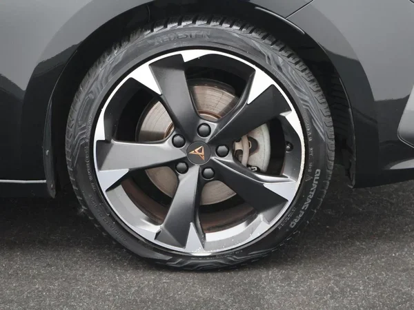 CUPRA Leon Sportstourer (2023) — foto 4 van 27