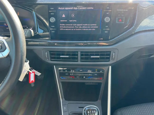 VOLKSWAGEN Polo (2024) — foto 18 van 18