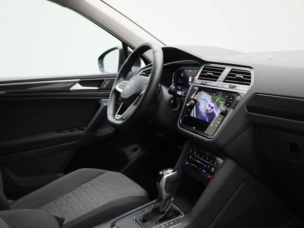 Volkswagen Tiguan (2024) — foto 32 van 43