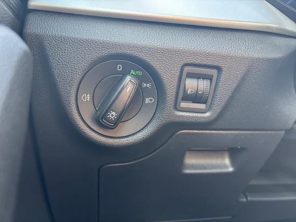 SKODA Kamiq (2022) — foto 19 van 28