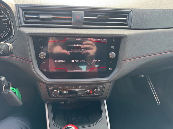 SEAT Arona (2019) — foto 23 van 24