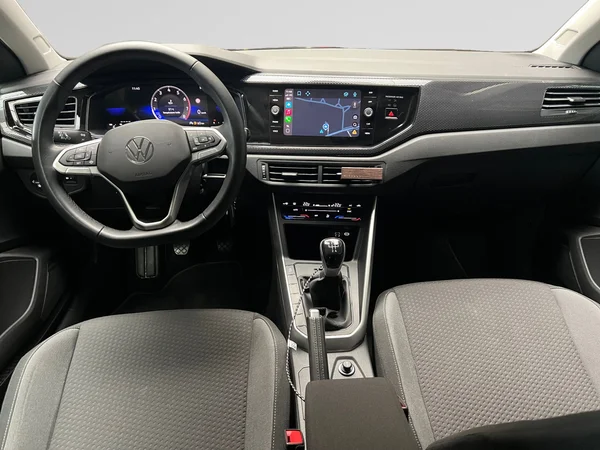 VOLKSWAGEN Polo (2023) — foto 19 van 23