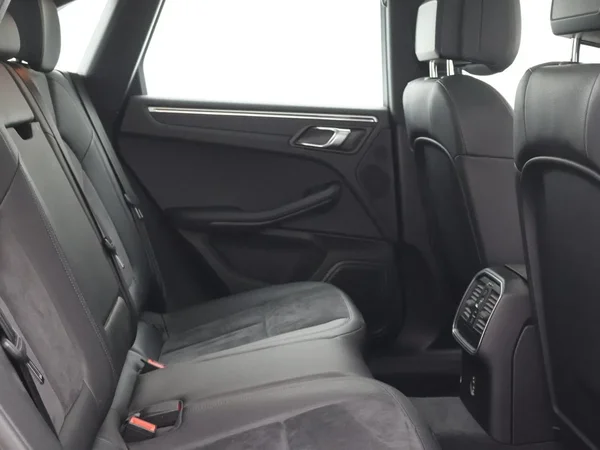 Porsche Macan (2021) — foto 10 van 27