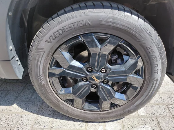 Dacia Duster (2024) — foto 7 van 18