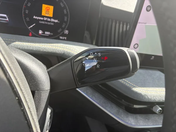SKODA Superb (2026) — foto 8 van 24