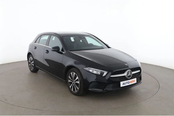 Mercedes-Benz A-Klasse (2022) — foto 14 van 16