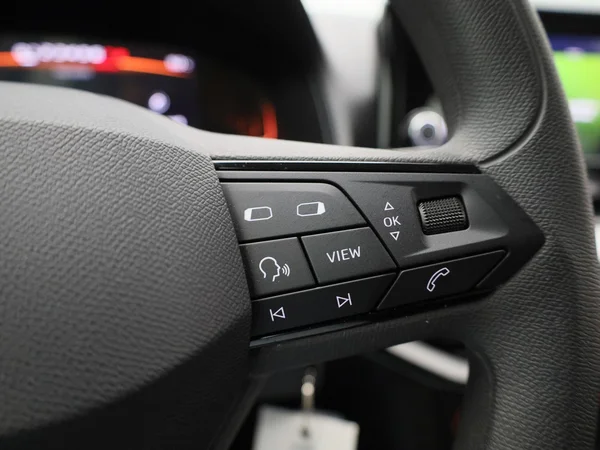 SEAT Arona (2023) — foto 10 van 33