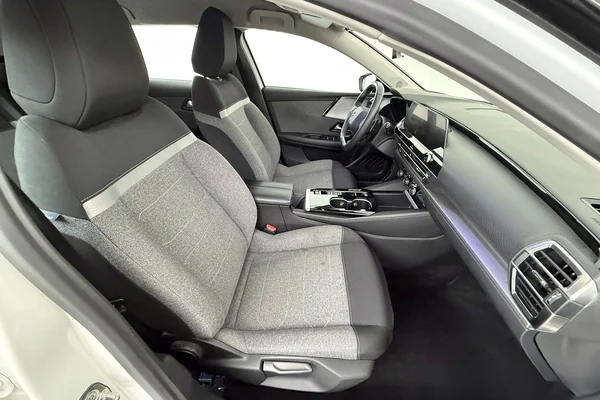 Citroen C5 X (2023) — foto 2 van 32
