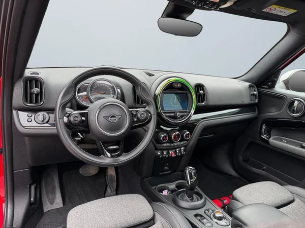 MINI Mini Countryman (F60) (2019) — foto 12 van 29