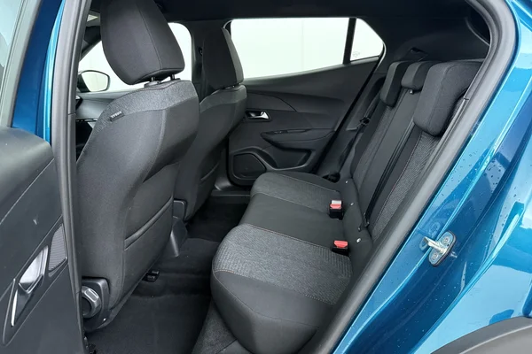 Peugeot 2008 (2025) — foto 17 van 18