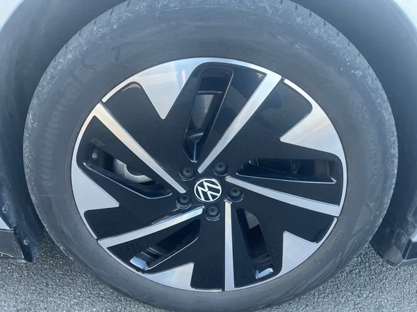 VOLKSWAGEN ID.7 (2024) — foto 19 van 24
