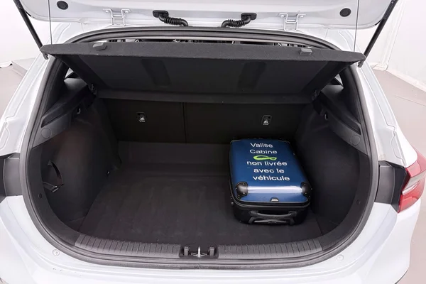 Kia Ceed (2023) — foto 18 van 18