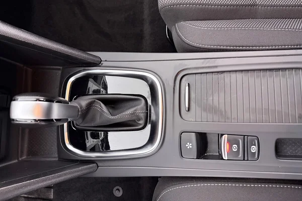 Renault Megane SW Phase II E-TECH (PHEV) (2023) — foto 14 van 34