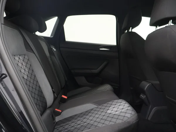 Volkswagen Taigo (2024) — foto 2 van 27