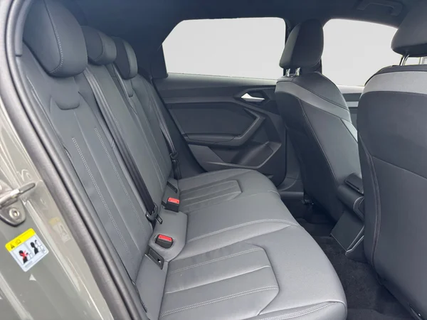 AUDI A1 Sportback (2025) — foto 10 van 24