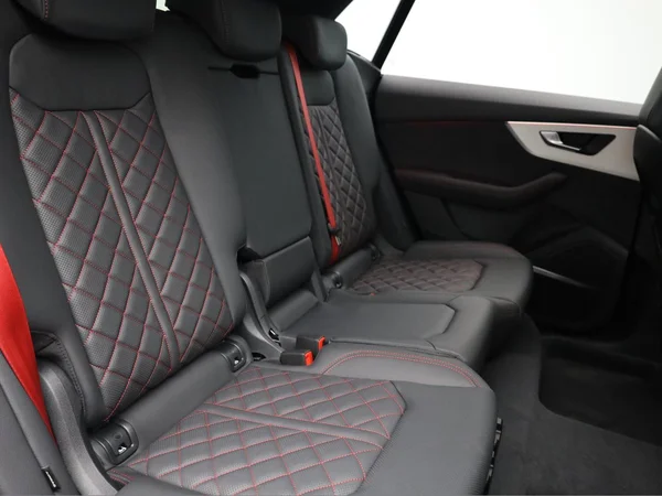 AUDI Q8 SUV e-hybrid (PHEV) (2026) — foto 28 van 28